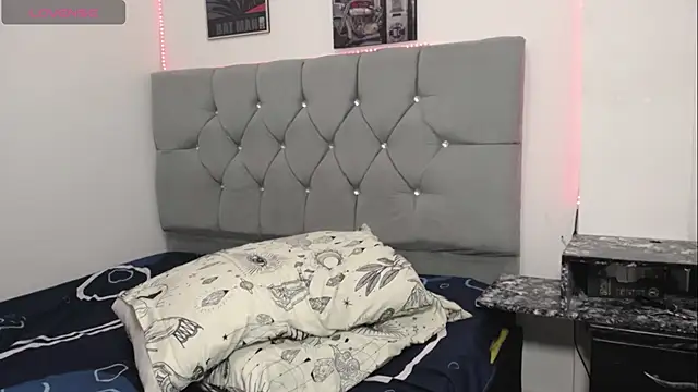 Loganjhonson19 – Naživo XXX chat