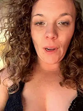 XoMistyのライブXXXチャット