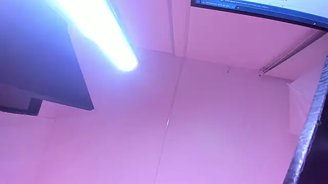 FaloonRousselのライブXXXチャット