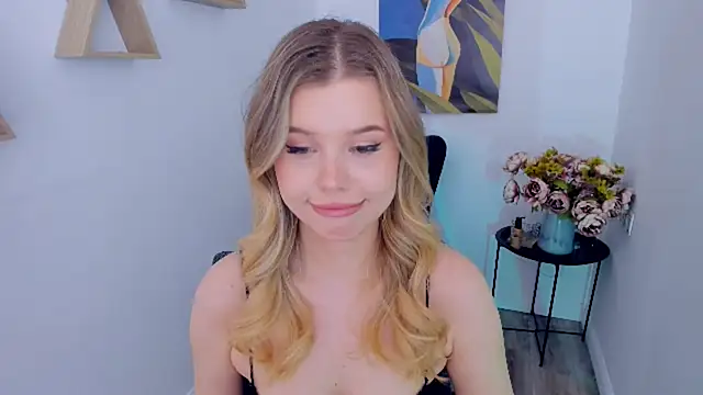 XXX chat uživo modela FollowLovee