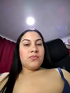 esmeralda_jadees' Live XXX Chat