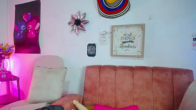 CiaraaSweet's Webcam Show