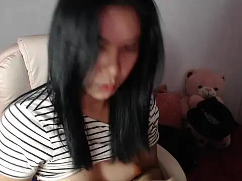 TransPetite1 のウェブカメラショー