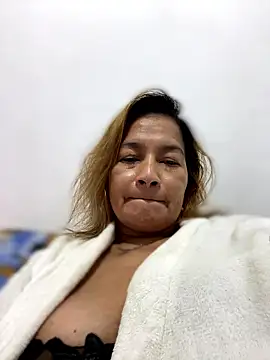 Jlo_69 élő XXX-chatje