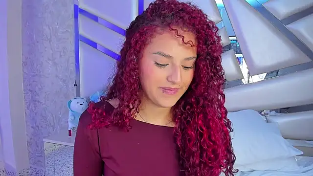 Miia002 Adlı Modelin Canlı XXX Sohbeti