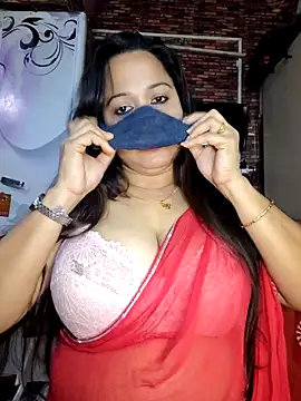 Alsummi70: онлайн-секс-чат