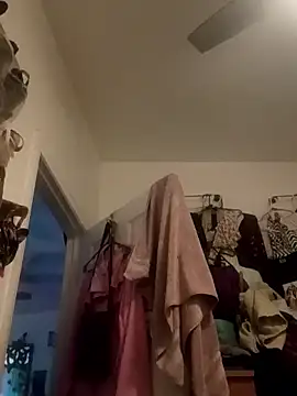 valleyoneofakind: онлайн-секс-чат