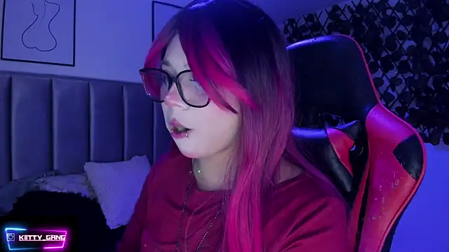 Chat XXX en directo de Kitty_Gang