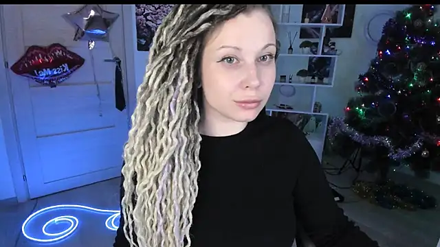 XXX chat uživo modela HoneySallyMoore