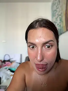 AleksandraRich 现场XXX聊天