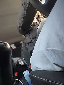 MeekyRich's Live XXX Chat