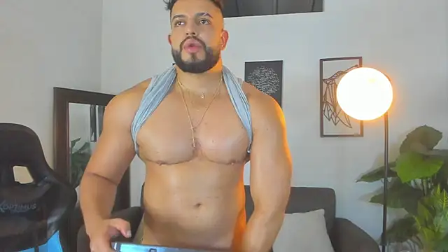 Chatroom XXX en direct de Justin_kingX7