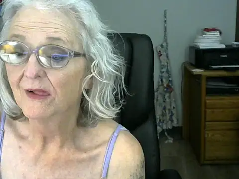 JoleneDelacroix's Live XXX Chat