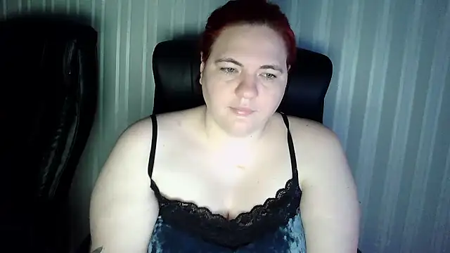 OskaAh's Live XXX Chat