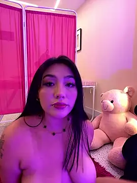 Your_Enyel élő XXX-chatje