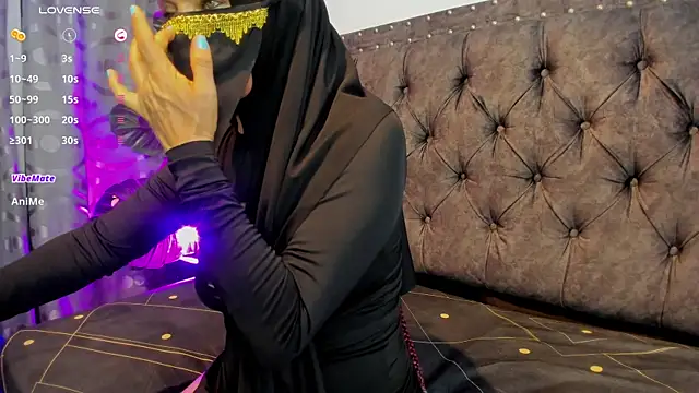 Pokazy przed kamerką – Latifa_ali