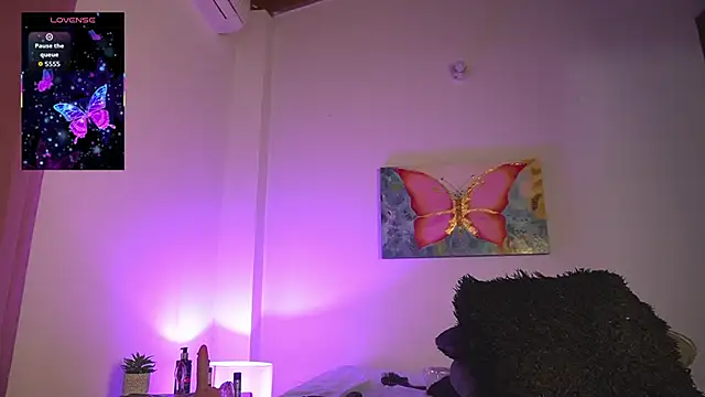 noah_0814's Live XXX Chat