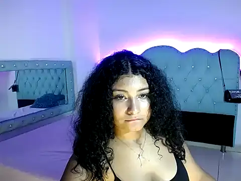 Alejandra_Bellerosse's Live XXX Chat