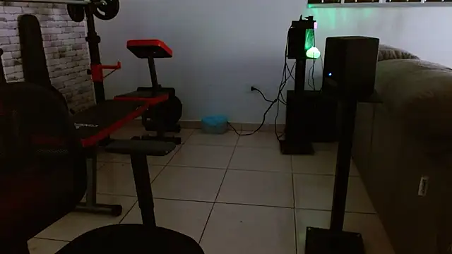 angiemiss élő XXX-chatje