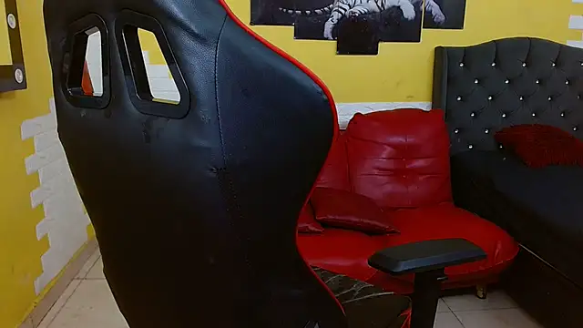 XXX chat uživo modela isabeautyx19