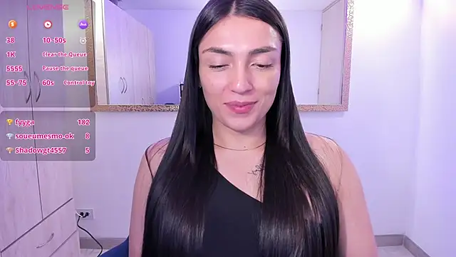 Вебкам-шоу EricaVanderhill