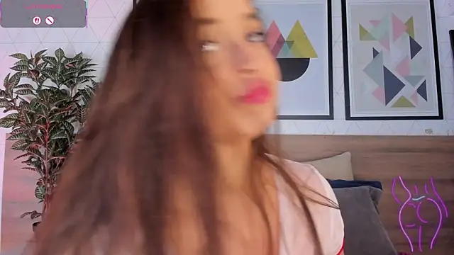 Czat XXX na żywo – MiaKay1