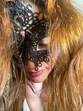 Miacarry's Live XXX Chat