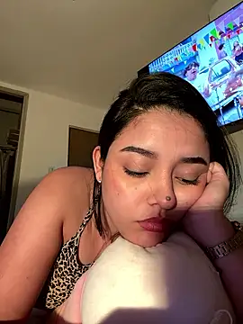 kenndall_21's Live XXX Chat