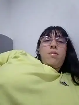 Онлайн чат XXX CoralSmit