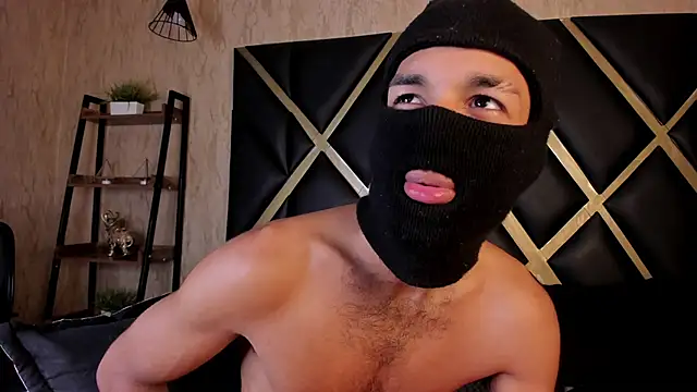 Thiagoferreti's Live XXX Chat