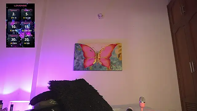 noah_0814's Live XXX Chat