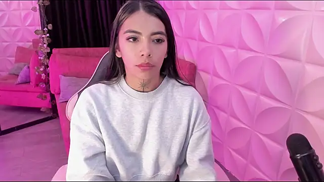 Онлайн чат XXX NattGomez