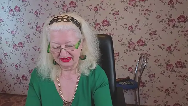 Maya_Mayflower's Live XXX Chat