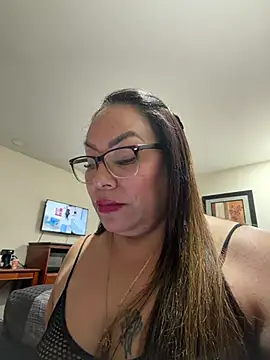SamyHot2025's Webcam Show