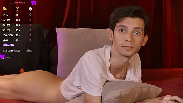 VicenteFerrer's Live XXX Chat