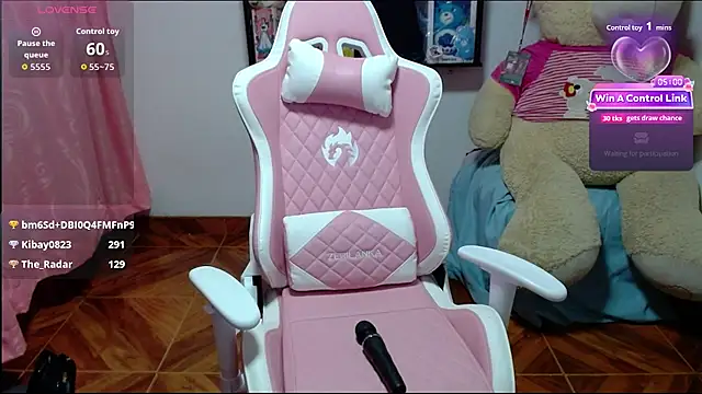 Онлайн чат XXX Maggie_Fox3