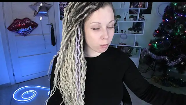 Онлайн чат XXX HoneySallyMoore