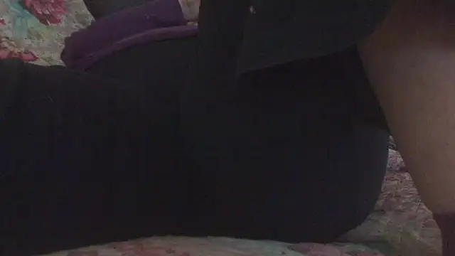 Онлайн чат XXX Ireallysquirt