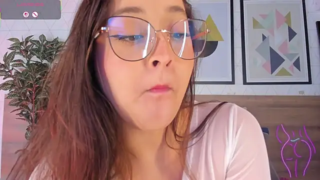 MiaKay1's Live XXX Chat