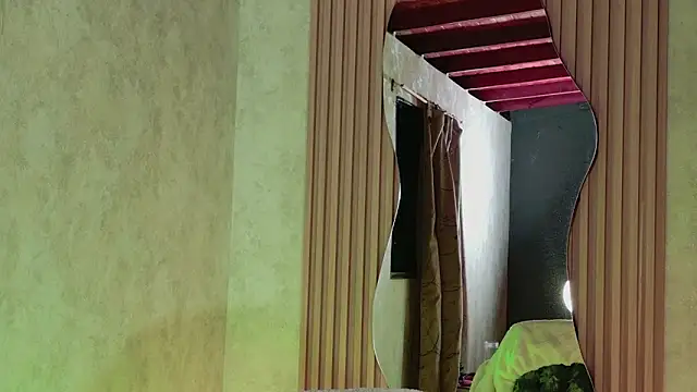 Taurito___'s Live XXX Chat