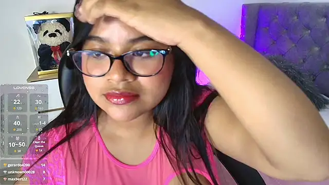 Czat XXX na żywo – ova_irenne