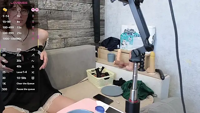 Vika_loves_you's Live XXX Chat