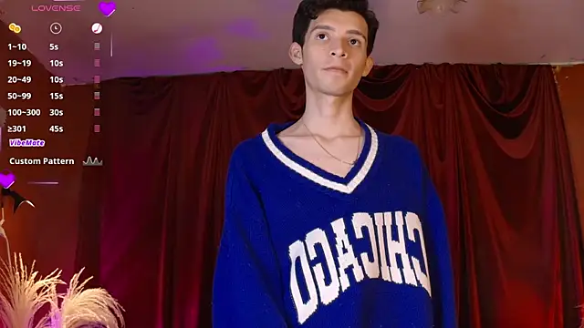 VicenteFerrer's Live XXX Chat