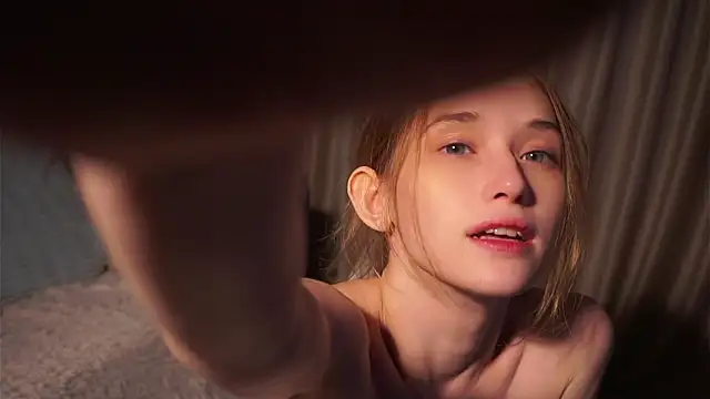 EdlinHargus' Live XXX Chat