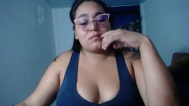 sirena_15's Live XXX Chat