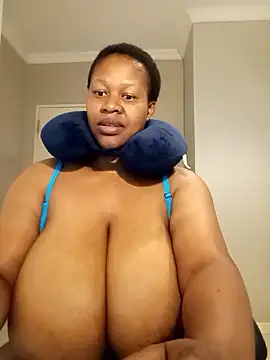 bustylisa1983's Live XXX Chat