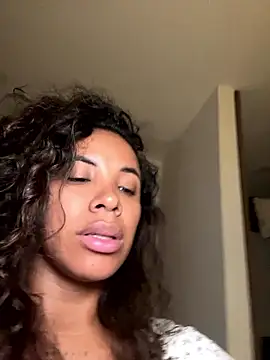 Živý XXX chat Brunettexio