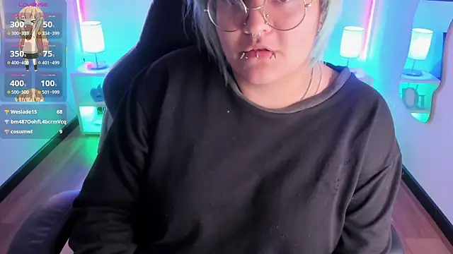 lucky-leah's Live XXX Chat