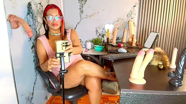 AlixLong's Live XXX Chat