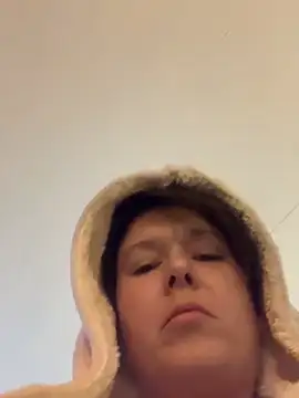 CUMFOREVERY1nTitTiES2's Live XXX Chat